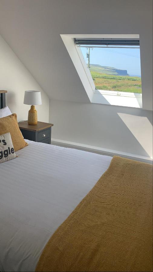 Gaoth Na Mara Hotel Doolin Buitenkant foto